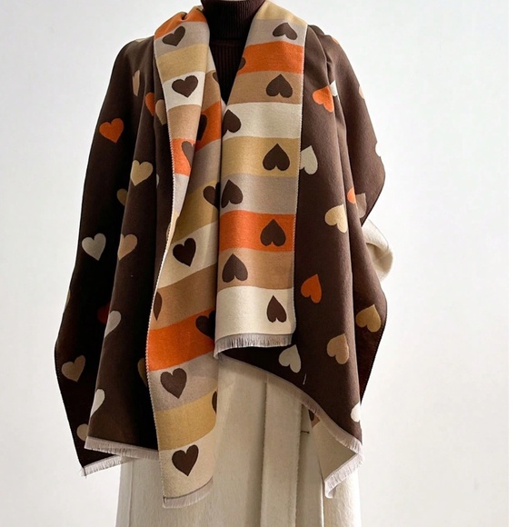 Cozy Hand Knit Heart Print Reversible Large Scarf - Picture 4 of 4